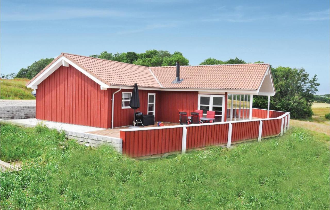 Pet Friendly Home In Augustenborg With Kitchen Asserballeskov Bagian luar foto
